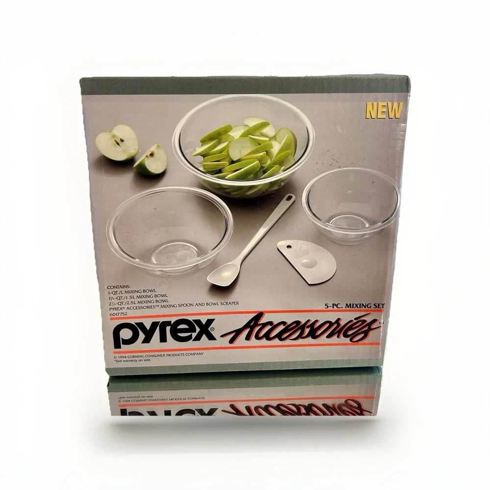 Pyrex Designs VTG 1994 5 Piece Mixing Serving Bowl Set Corning‎ (Factory Sealed)